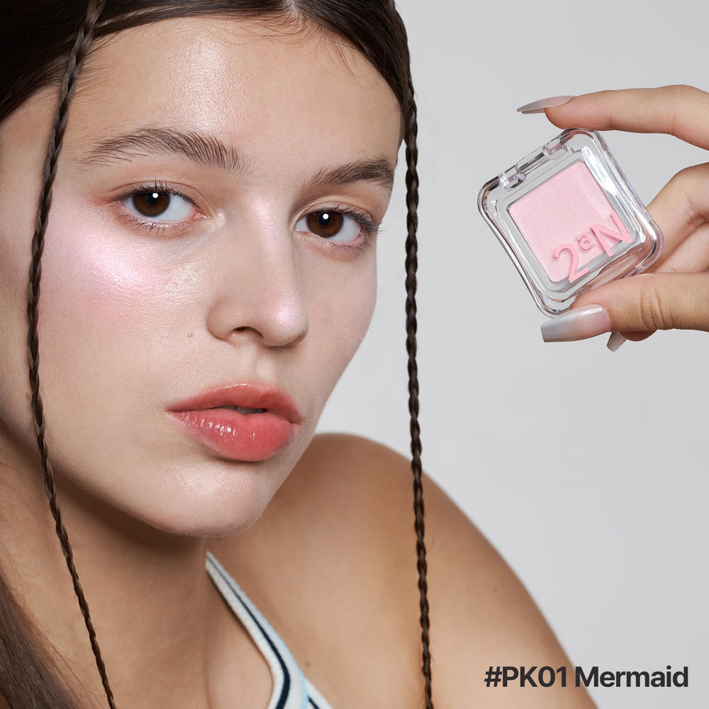 2aN powder texture swipe showing smooth, blendable finish and buildable coverage