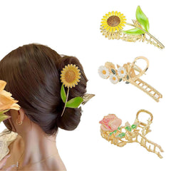ADULLPONY front packaging showing three metal flower clips, stylish gift-ready