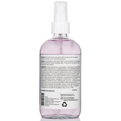 Advanced Clinicals woman using mist outdoors showing instant refresh on the go