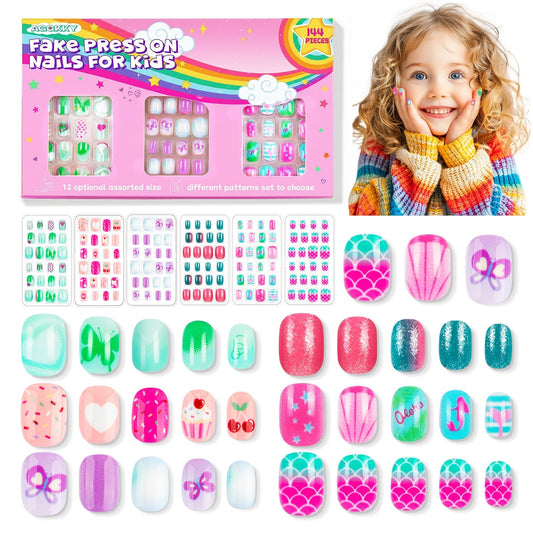 AGGKKY front packaging showing colorful nail packs and gift box benefit instant gifting
