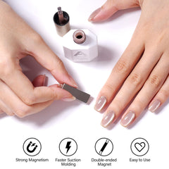 AILLSA applying gel with magnet to create a cat eye effect quickly