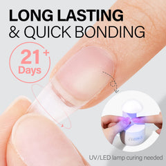 AILLSA gel texture detail showing crystal-clear finish and non-yellowing benefit