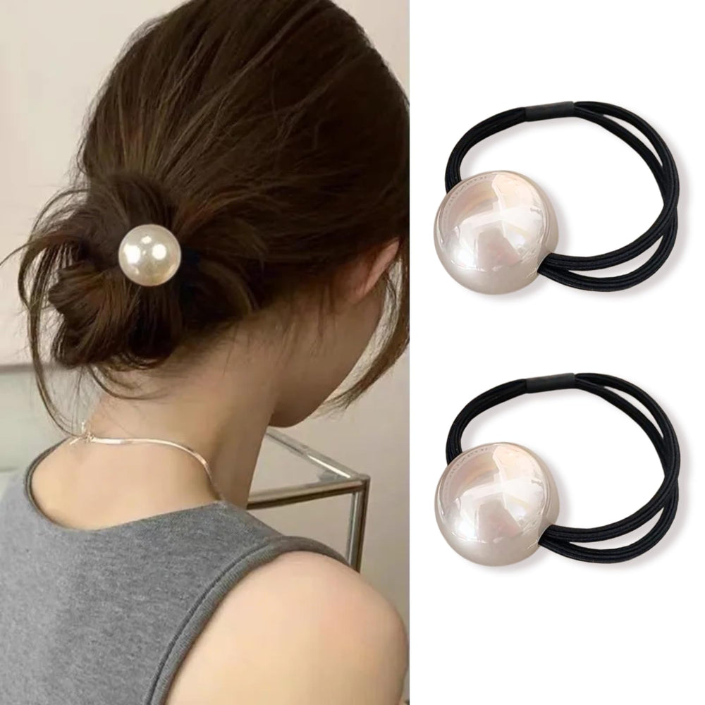 AIUPUOC front view of pearl scrunchie set shows elegant styling benefit