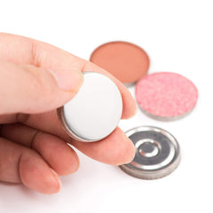 Allwon magnetic palette in use with stickers showing customizable travel-friendly color layout