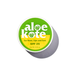 ALOE UP texture close-up highlighting smooth, non-greasy finish for fast absorption