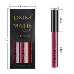 AMY'S DIARY applied on lips closeup illustrating rich color payoff benefit