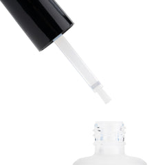 APRÉS pH Bonder applied with dropper on a wipe demonstrating quick application benefit