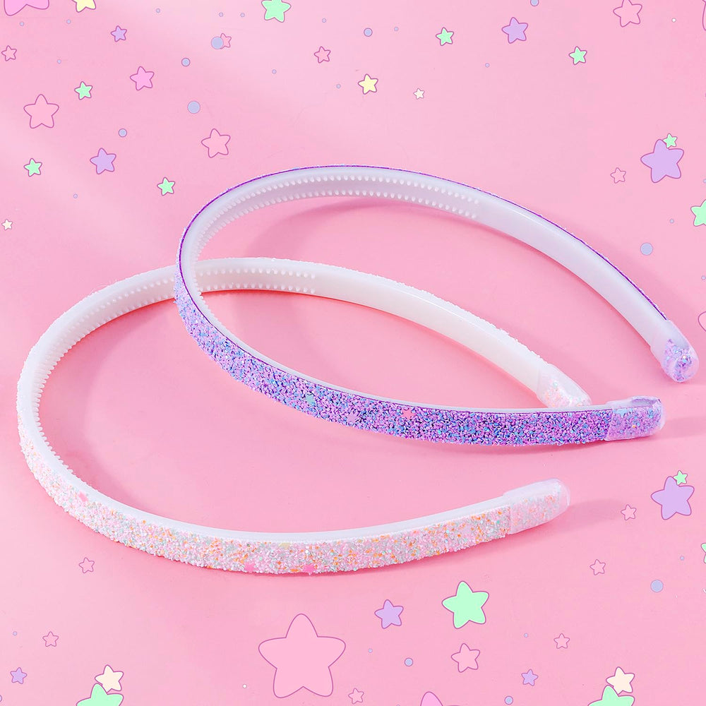 ARBEYOOU headband held in hand to show scale and flexible elastic fit