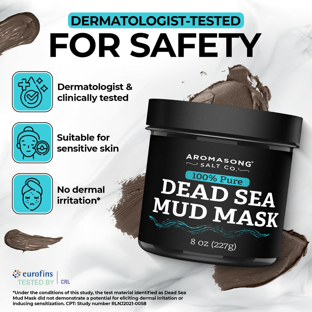 Aromasong using mud on shoulder showing detoxifying body treatment benefit