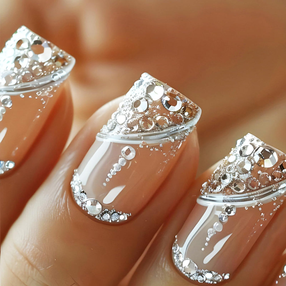 AROVFAM front packaging showing silver glitter nails and 24-piece set benefit quick styling