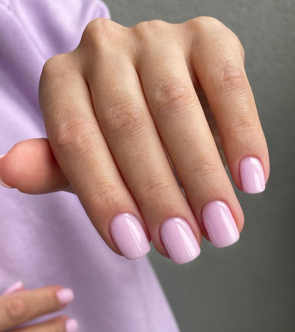 Artquee front packaging showing 30-piece short taro pink set and benefits