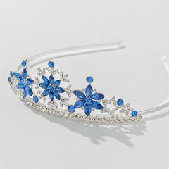 Arvintas tiara packaged in a gift box ready for presentation and special occasions