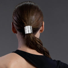 Aswewamt detail of clip mechanism showing easy hook-on use and gentle grip