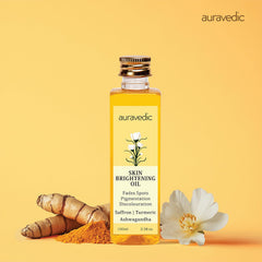 Auravedic close-up of oil drop texture highlighting lightweight absorption benefits