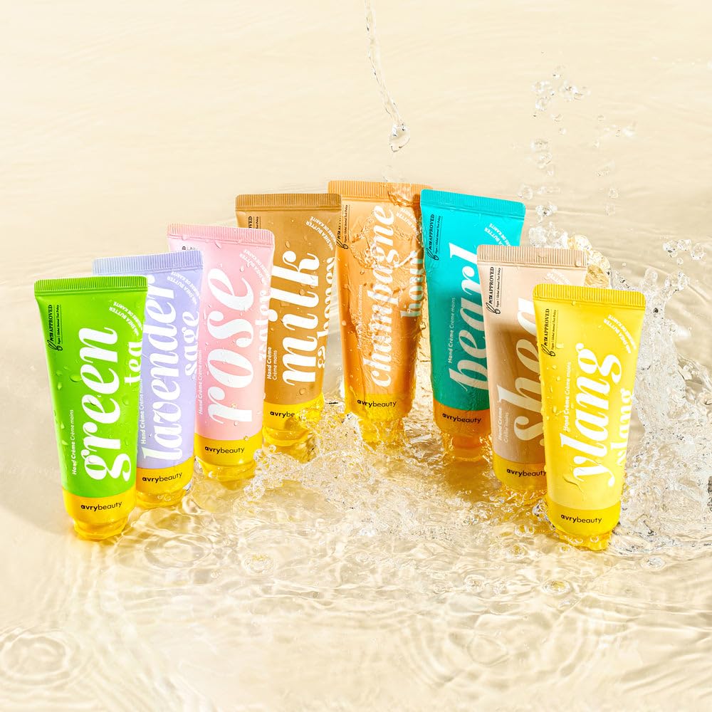 AVRYBEAUTY tube beside wallet and keys illustrating purse-ready convenience