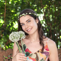 AWAYTR pack of three lifestyle scene showing coordinated crowns for events and photos