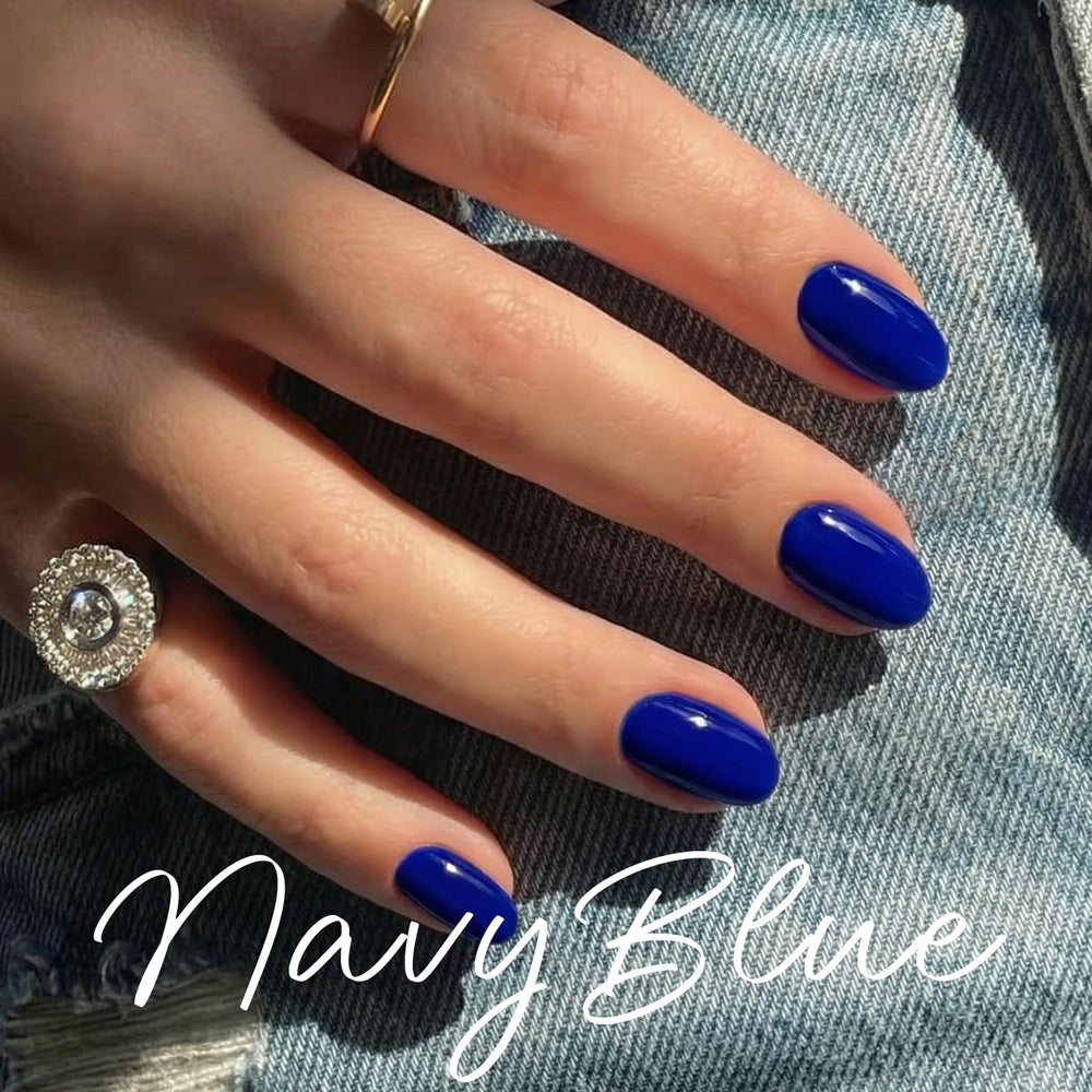 AZUREBEAUTY texture close-up highlighting glossy finish and even coverage