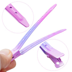 Bantoye clip holding hair during salon coloring showing secure sectioning benefit