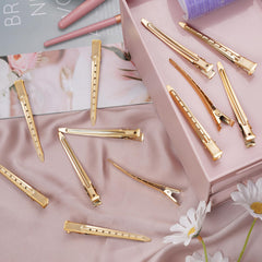 Bantoye clips on salon counter lifestyle demonstrating professional organization