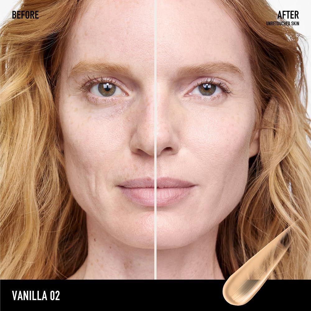 bareMinerals squeeze onto fingertips demonstrating easy application benefit
