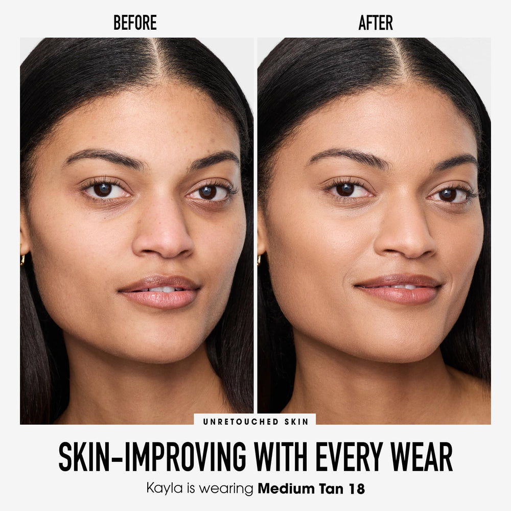 bareMinerals loose powder texture close-up revealing smooth, blendable finish