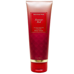 Bath & Body Works FOREVER RED front jar showing label and bold fragrance
