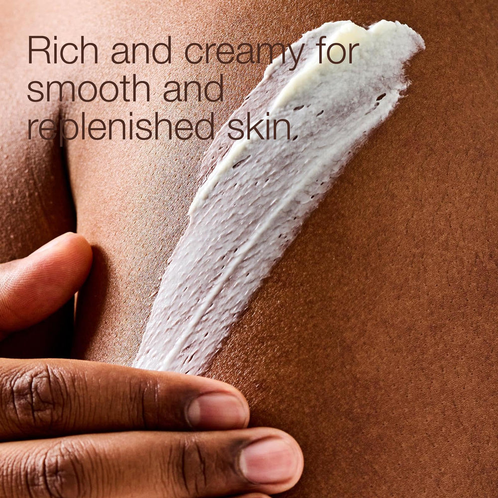 Bath & Body Works Noir label close-up highlighting shea butter and hyaluronic acid benefits