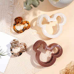 BBGifts mouse ear side profile highlighting hollow geometric shape and grip