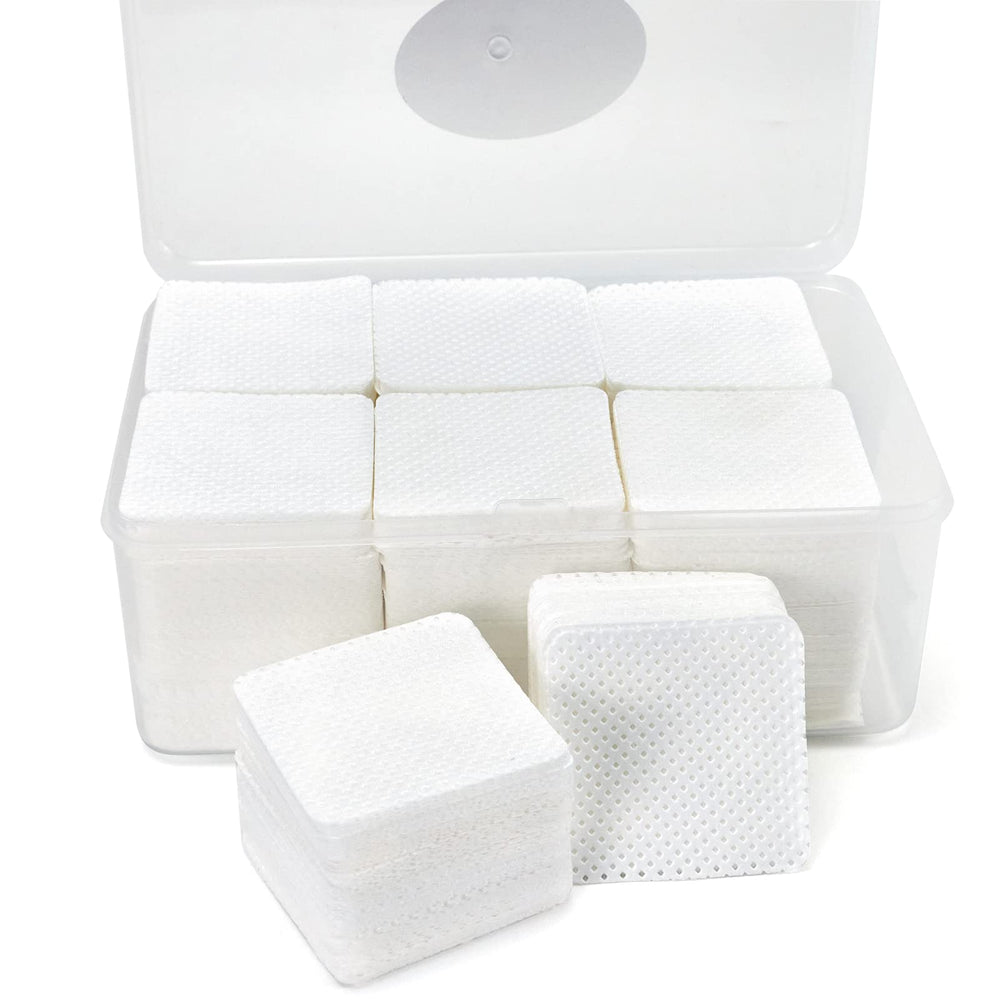 Bcowos front packaging case showing stack of lint free pads, neat storage benefit