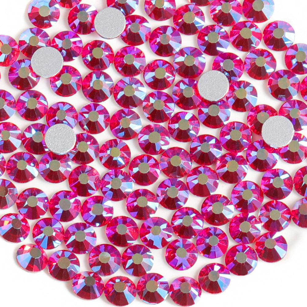 BEADSLAND close-up facet detail highlights precise cut and bright sparkle