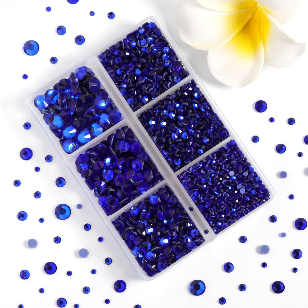 BEADSLAND close-up of sapphire rhinestone facets showing sparkle and consistent cut for bright reflections