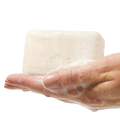 Beekman 1802 creamy lather close-up demonstrating rich hydration