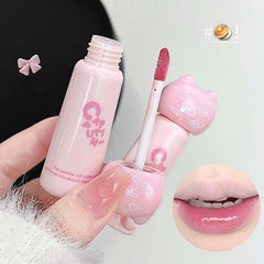 Bekoeen tube with applicator out, demonstrating easy precise application benefit