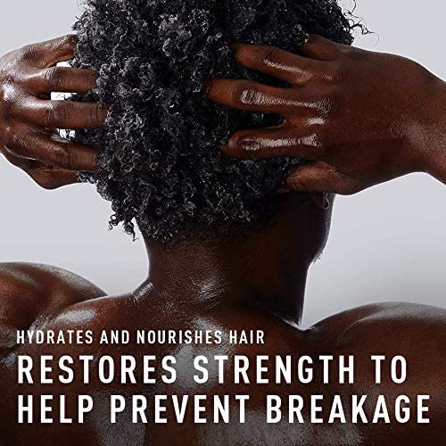 Bevel label close-up highlighting ingredients and benefit of gentle cleansing