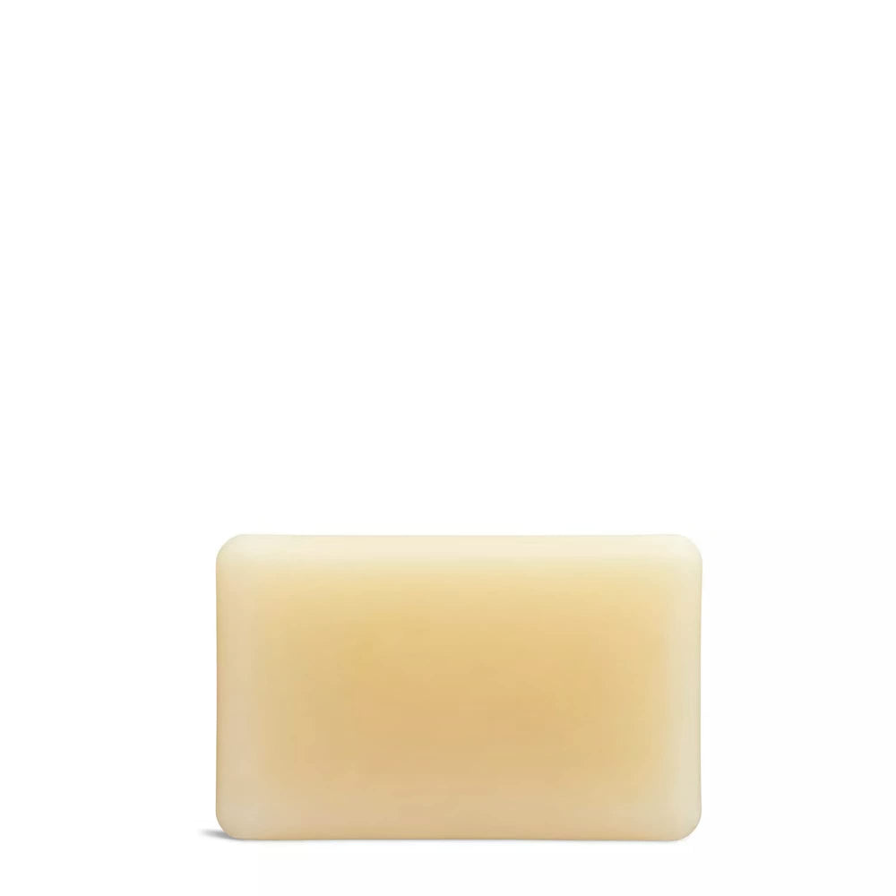 BIO SPECTRA ATTITUDE soap close-up of creamy texture demonstrating gentle lather