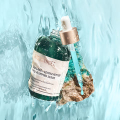Biossance close-up paracress extract graphic indicating instant-lift and smoothing action