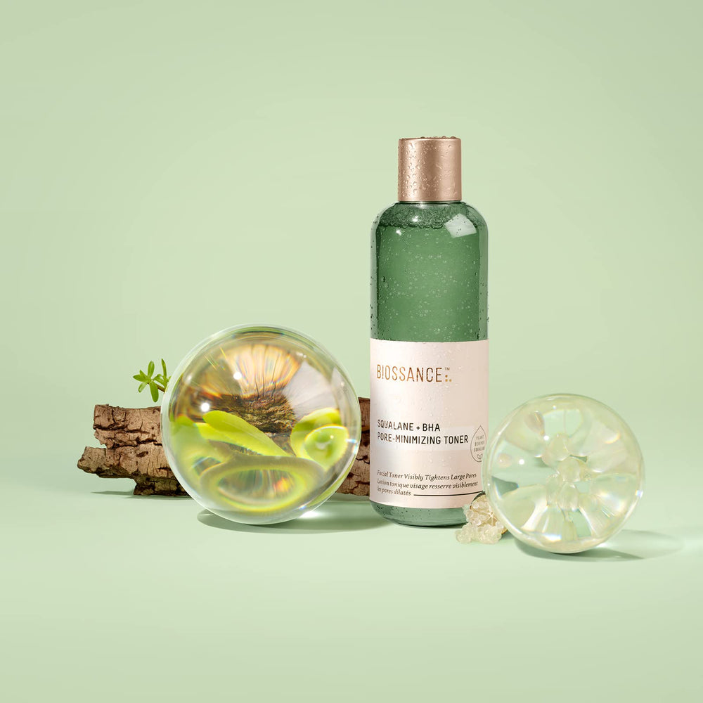 BIOSSANCE clear toner pouring texture to show lightweight, hydrating feel