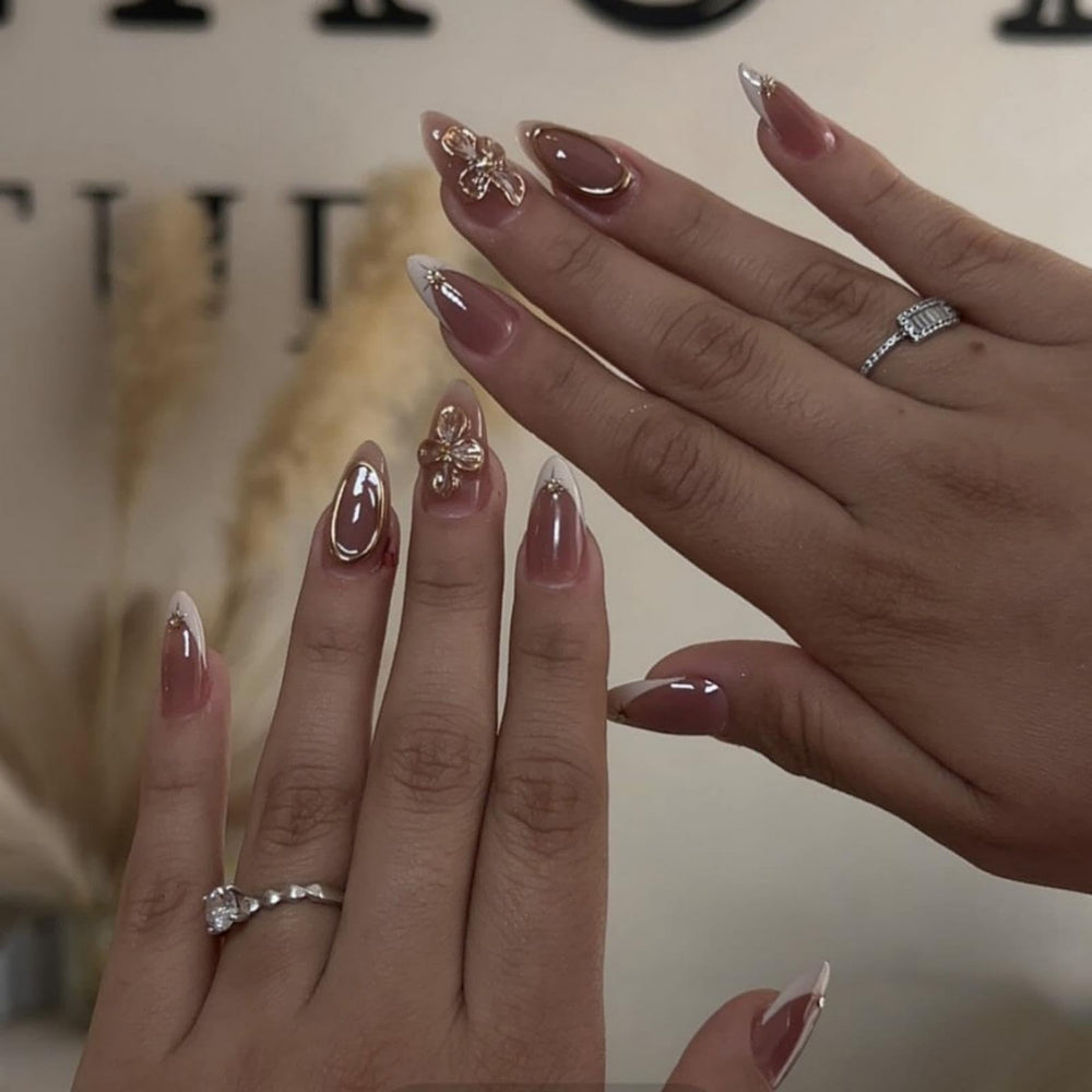 BLGTGH front packaging showing 24-piece ombre almond nails and glossy finish benefit