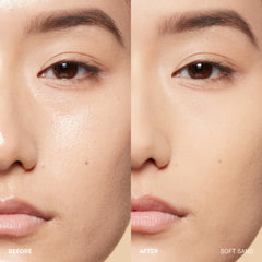 Bobbi Brown powder texture close-up showing fine milled particles for seamless blend