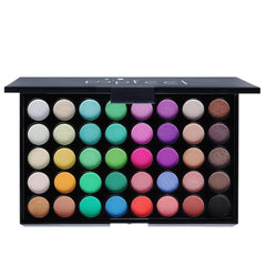 BONNIE CHOICE set of eight brushes displayed for precise application