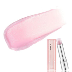 Boobeen applied on lips demonstrating color change and smooth hydration
