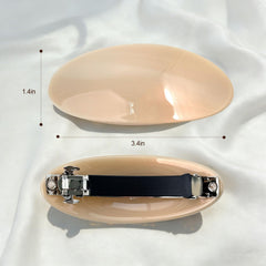 BOUNIQ alloy clasp detail highlighting secure mechanism and reliability