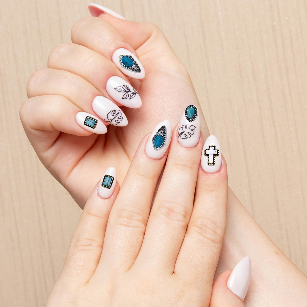 BOXOB charms applied on acrylic nail demonstrating decorative effect
