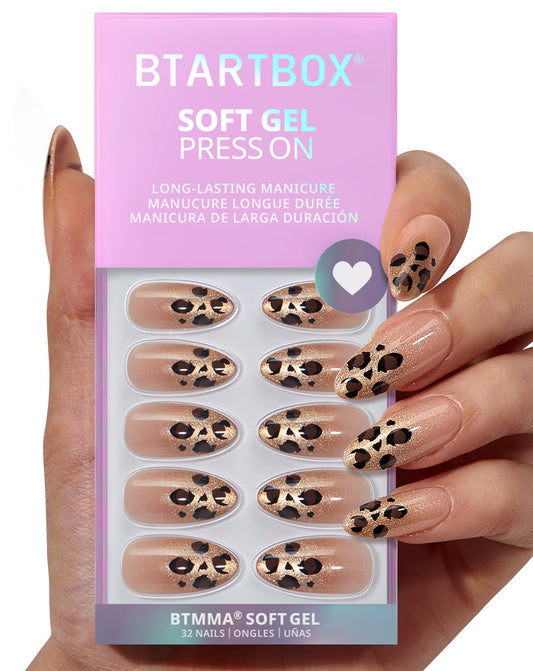 BTArtbox front packaging showing Gilder Roar almond nails and included tools for easy at-home application