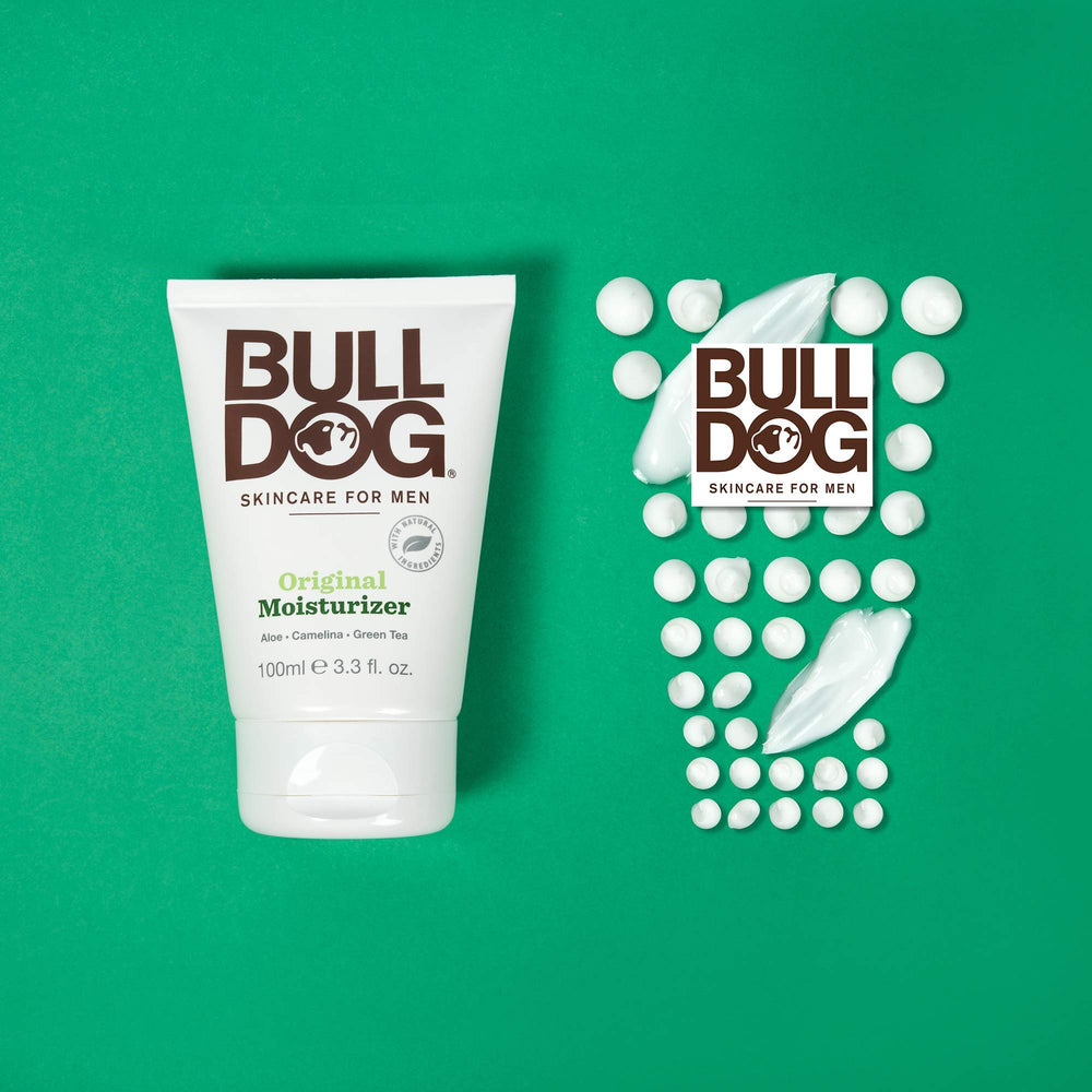 Bulldog Original moisturizer ingredient highlights with aloe vera and green tea, calming benefits