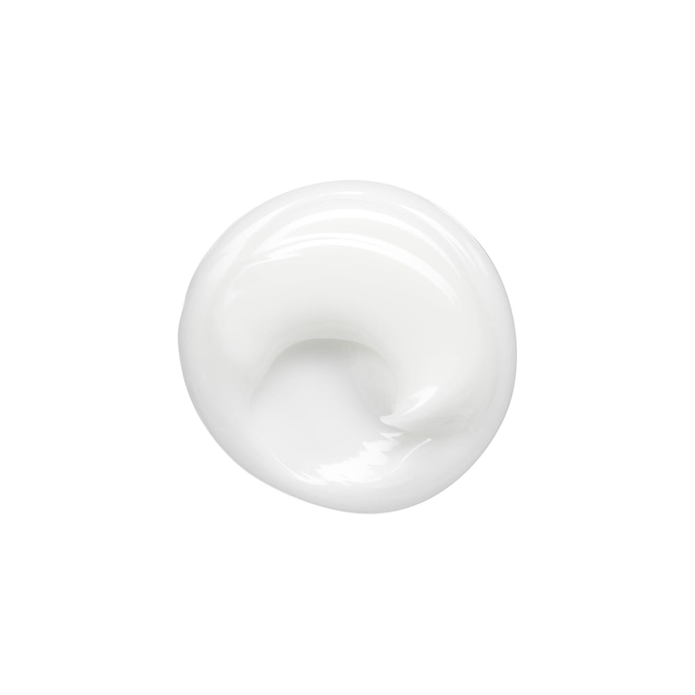 Bumble and bumble cream amount in hand demonstrating easy dosing