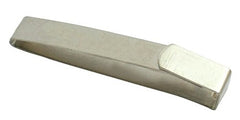 Burmax Scalpmaster collar clip front view keeps cape secure