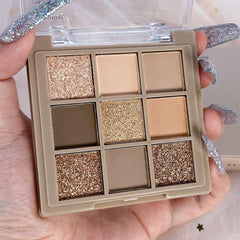 CAKAILA eyeshadow applied on model with brown eyes showing warm glow and depth