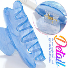 CAKURE clip used in half-up hairstyle showing neat, damage-free styling