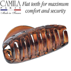 Camila Paris side profile highlighting jaw span that holds thick hair comfortably